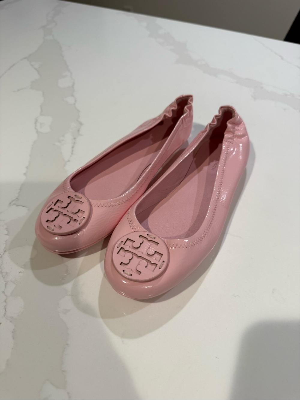Tory Burch Light Pink Patent Leather Logo Ballet Flats 7 Size